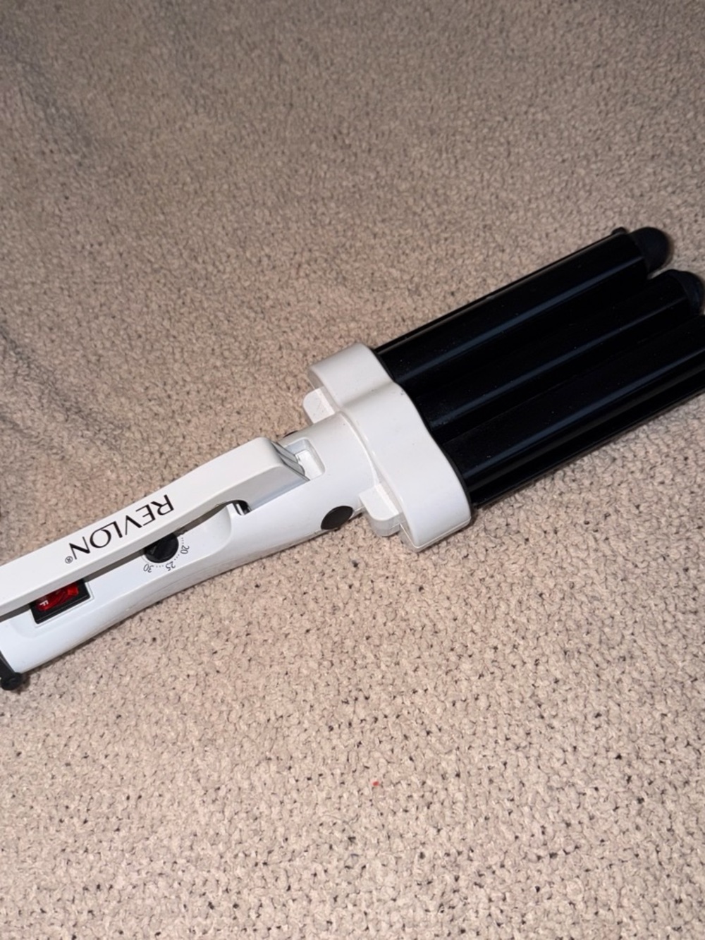 Hair Waver (Not an Electronics Computer Item)